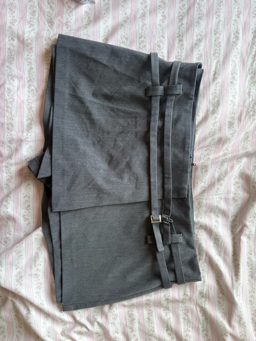 Zara gray mini skort in size medium
